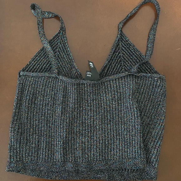 ✨Sparkly✨ Garage Tank Top - Picture 2 of 2